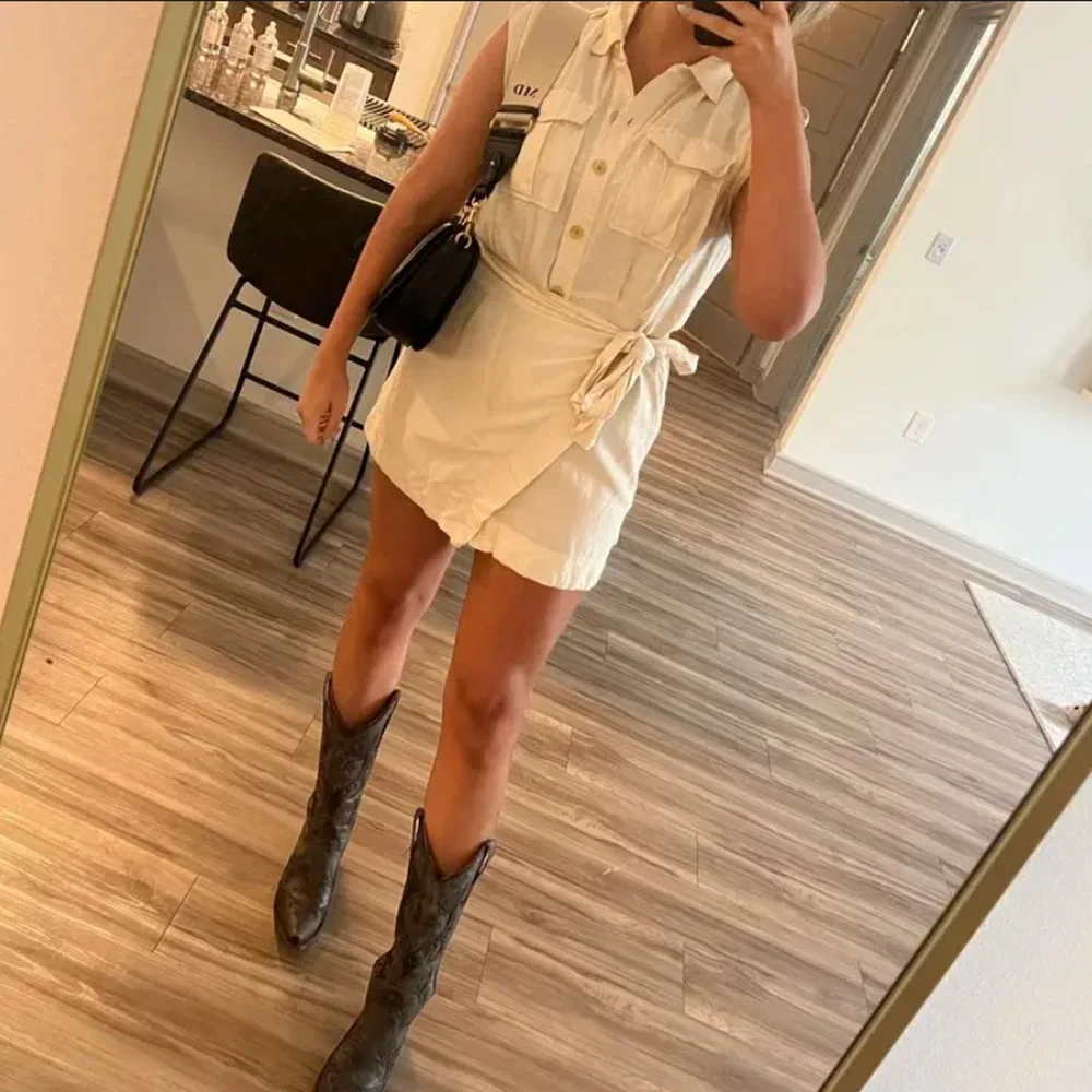 Derek Lam Beige Apron Wrap Mini Dress SIZE 10 Linen Designer Work Safari $365 - Picture 9 of 16